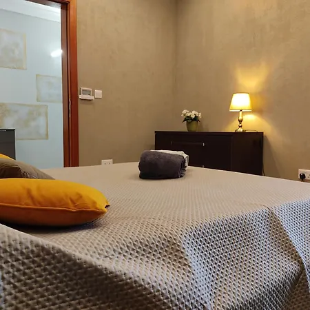 Delux Portomaso Apartment