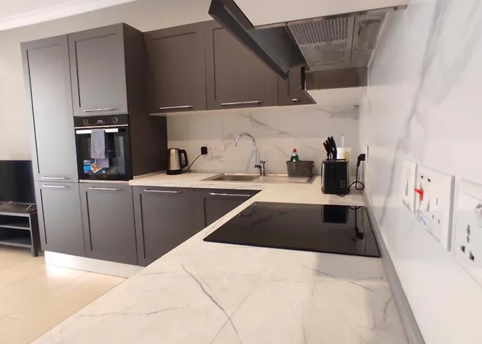 Delux Portomaso St. Julian's